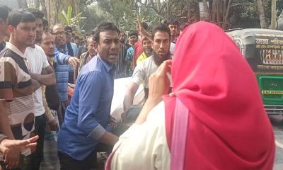 কাউনিয়ায় সড়ক দুর্ঘটনায় গার্মেন্টস শ্রমিক নিহত