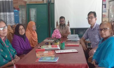 কেন্দুয়ায় সহকারী শিক্ষকদের অনির্দিষ্টকালের কর্মবিরতি