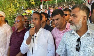 খোকসায় ঐতিহ্যবাহী নৌকা বাইচ প্রতিযোগিতার উদ্বোধন