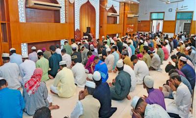 ওসমান হাদির রুহের মাগফিরাত কামনায় কুয়েটে দোয়া মাহফিল