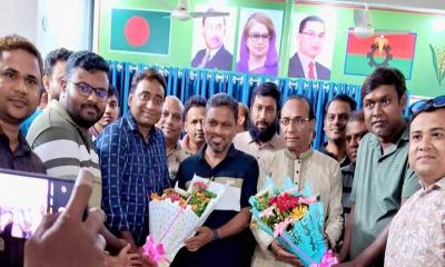 কুষ্টিয়া জেলা বিএনপিকে জনতা ব্যাংক জাতীয়তাবাদী অফিসার কল্যাণ সমিতির শুভেচ্ছা