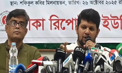 আমাদের সময় আছে আর ১ মাস