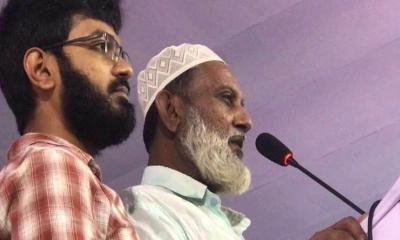 ছেলেকে পাঠিয়েছিলাম ডিগ্রি নিতে, এখন সে লাশ হয়ে ফিরেছে: জোবায়েদের বাবা