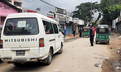 মাঠে নেমেছেন নির্বাহী ম্যাজিস্ট্রেটরা