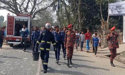 মুজিবনগরে বিএনপির নির্বাচনী অফিসের পাশ থেকে বোমা সদৃশ বস্তু উদ্ধার