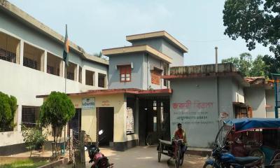 জনবল সংকটে নাজেহাল মহেশপুর উপজেলা স্বাস্থ্য কমপ্লেক্স