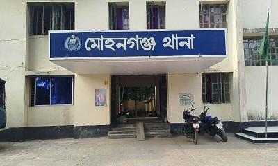 জুয়া খেলায় বাধা দেওয়ায় স্কুলছাত্রের মোবাইলফোন ছিনতাই