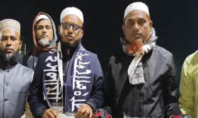 জামায়াতের প্রার্থী হেলাল তালুকদার নিজেই সরালেন পোস্টার