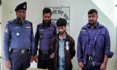 মুজিবনগরে বিদেশি পিস্তল, ম্যাগাজিন ও গুলিসহ যুবক আটক