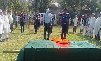 নাগরপুরে রাষ্ট্রীয় মর্যাদায় বীর মুক্তিযোদ্ধার দাফন সম্পন্ন