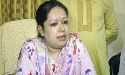 জামায়াত বিএনপিকে বাধ্য করে তত্ত্বাবধায়ক সরকার মানতে