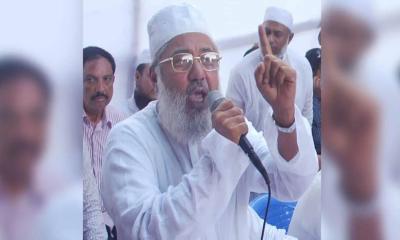 আমাকে যারা চিনে নাই তারা এখনো পর্যন্ত মাটির তলে বসবাস করছে