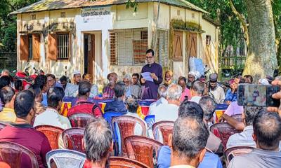 সরিষাবাড়ীতে ভোটারদের সাথে বিএনপি প্রার্থীর মতবিনিময়