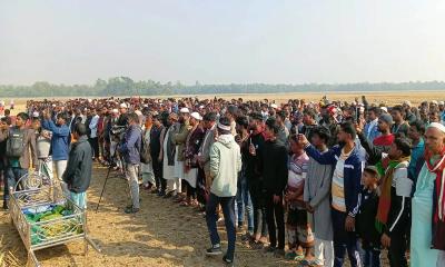 শিশু সাজিদের জানাজায় হাজারো মানুষের ঢল, দাফন সম্পন্ন