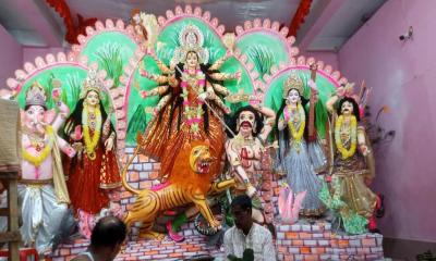 মধ্যনগরে ষষ্ঠীর মাধ্যমে শারদীয় উৎসব শুরু