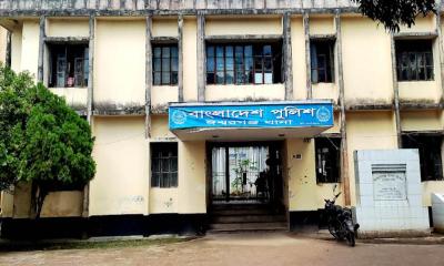 ঈশ্বরগঞ্জে মাদ্রাসাছাত্রীকে অপহরণ ও ধর্ষণ: আদালতের দ্বারস্থ ভুক্তভোগী পরিবার