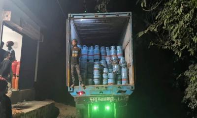 চালককে কুপিয়ে ৪৬২টি গ্যাসের সিলিন্ডার লুট