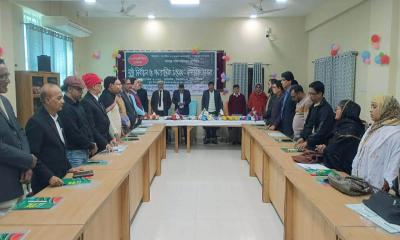  সুষ্ঠু নির্বাচন ও গণতান্ত্রিক উত্তরণ নিয়ে মেহেরপুরে সুজনের গোলটেবিল বৈঠক