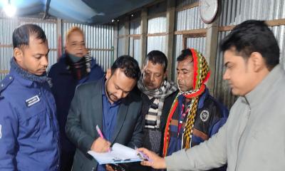 ভাঙ্গুড়ায় নকল পনির তৈরির কারখানার মালিককে ২০ হাজার টাকা জরিমানা