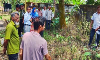ঈশ্বরগঞ্জ স্বাস্থ্য কমপ্লেক্সে পরিদর্শন করলেন ইউএনও