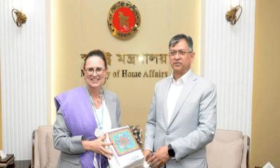স্বরাষ্ট্রমন্ত্রীর সঙ্গে আইওএমের নতুন মিশন প্রধানের সৌজন্য সাক্ষাৎ