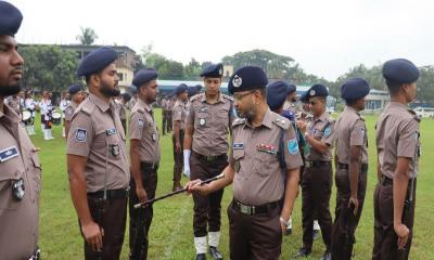 গাজীপুর জেলা পুলিশের মাস্টার প্যারেড অনুষ্ঠিত