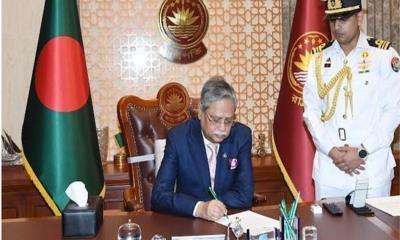রাষ্ট্রপতি সাহাবুদ্দিন পদত্যাগ করেছেন