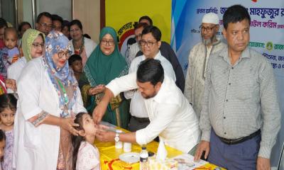 রাজশাহীতে ভিটামিন ‘এ’ প্লাস ক্যাম্পেইনের উদ্বোধন করলেন রাসিক প্রশাসক