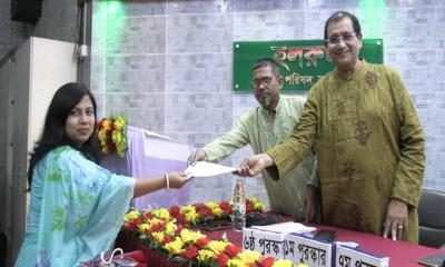 কুড়িগ্রামে ব্যবসায়ী সঞ্চয়ী সমিতির চেক বিতরণ ও আলোচনা সভা