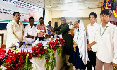 সন্দ্বীপে শিক্ষার্থীদের বিজ্ঞান প্রকল্প ও উদ্ভাবনী ধারণা প্রদর্শনী