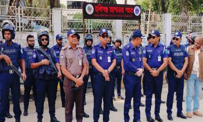 নোয়াখালীতে ভুয়া র‍্যাব কর্মকর্তা গ্রেপ্তার