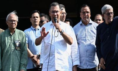 অসহায় মানুষের পাশে দাঁড়ানোর শিক্ষা শহীদ জিয়ার