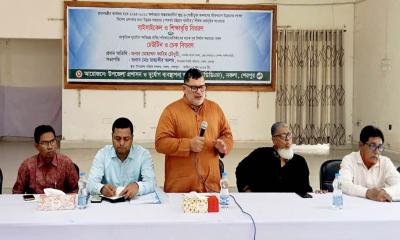 নকলায় ক্ষুদ্র নৃ-গোষ্ঠীর শিক্ষার্থীদের বাইসাইকেল ও ক্ষতিগ্রস্তদের ঢেউটিন বিতরণ