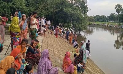 পূর্বধলায় ধলাই নদীতে নিখোঁজের ২০ ঘণ্টা পর শিশুর লাশ উদ্ধার