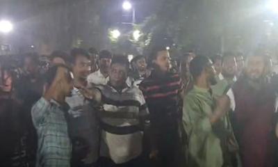 শাহবাগে ছাত্রশিবিরের বিরুদ্ধে ছাত্রদলের বিক্ষোভ