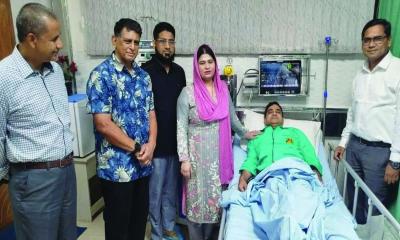 হঠাৎ অসুস্থ হয়ে সিএমএইচ’এ ভর্তি হলেন মুশফিকুল ফজল আনসারী