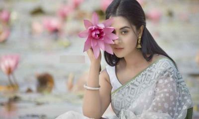 এবার কন্যাসন্তানের মা হলেন নায়িকা বুবলী