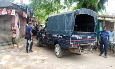 শ্রীপুরে দুই ইউনিয়নের সংঘর্ষের পর মসজিদের মাইকে গণজমায়েত, নেপথ্যে কী?