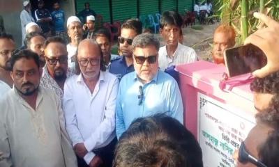বড়লেখায় সড়ক উন্নয়ন কাজের উদ্বোধন ও মুক্তিযোদ্ধাদের সহায়তা বিতরণ