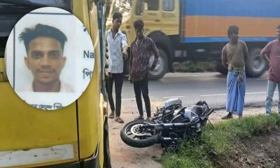 ফেনীতে কাভার্ডভ্যানের ধাক্কায় মোটরসাইকেল চালক নিহত