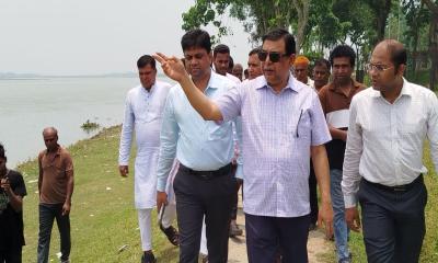 মোগলহাট স্থলবন্দর চালুর সম্ভাব্যতা যাচাইয়ে চেয়ারম্যানের পরিদর্শনে