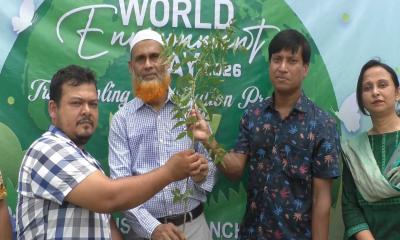 বরিশালে ৬ শতাধিক গাছের চারা রোপণ